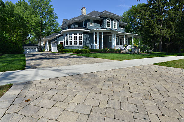 Best Driveway Pavers Near Me  in Mendenhall, MS